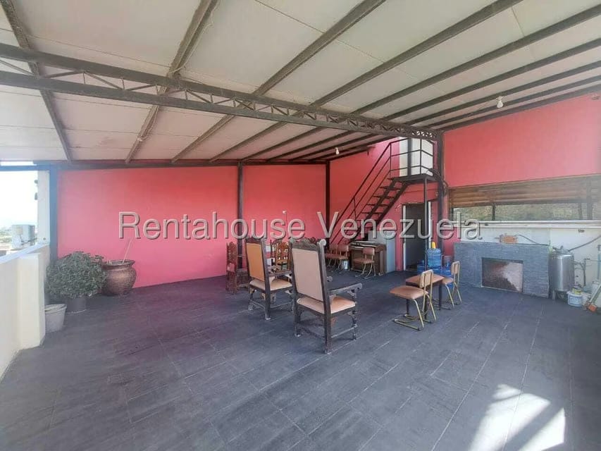 Apartamento (Multiples Niveles) en Venta en Centro, Aragua - 39