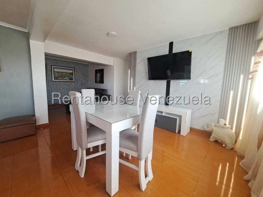 Apartamento (Multiples Niveles) en Venta en Centro, Aragua - 7
