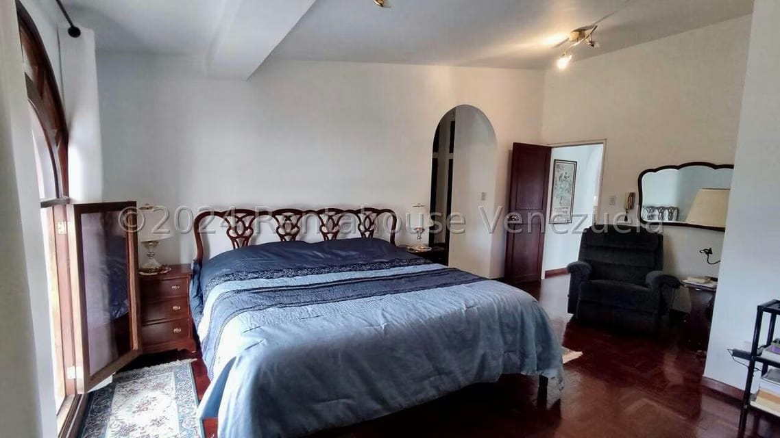 Casa (Duplex) en Venta en Parque el Retiro, Miranda - 22
