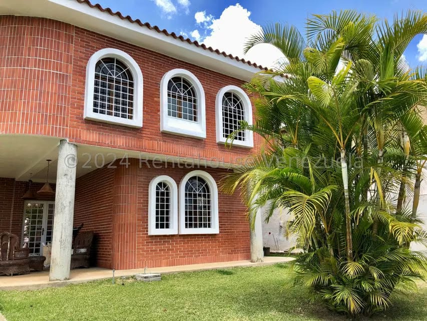 Casa (Duplex) en Venta en Parque el Retiro, Miranda - 32