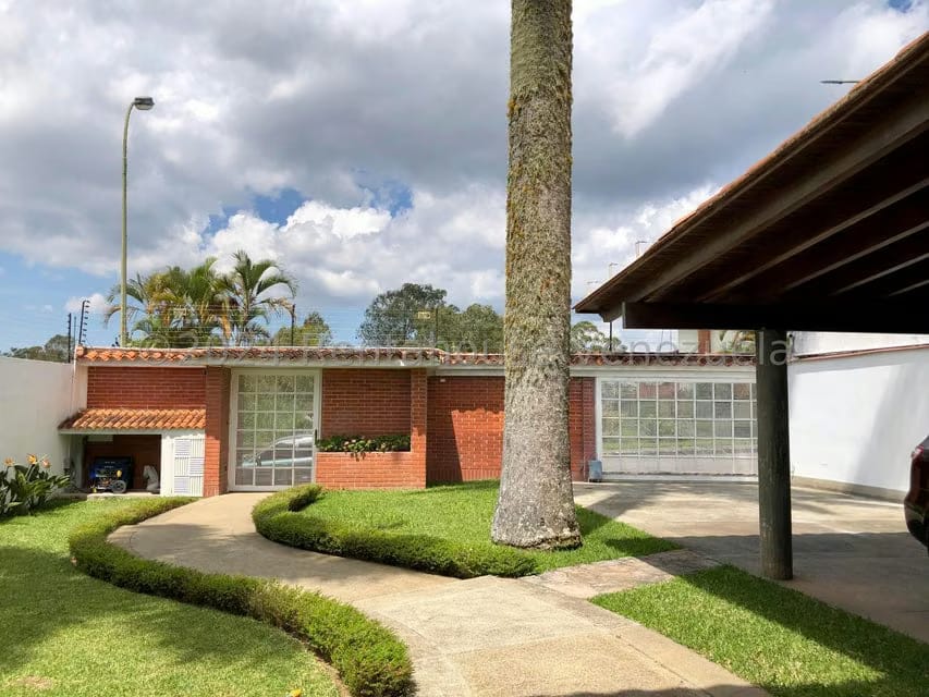 Casa (Duplex) en Venta en Parque el Retiro, Miranda - 5