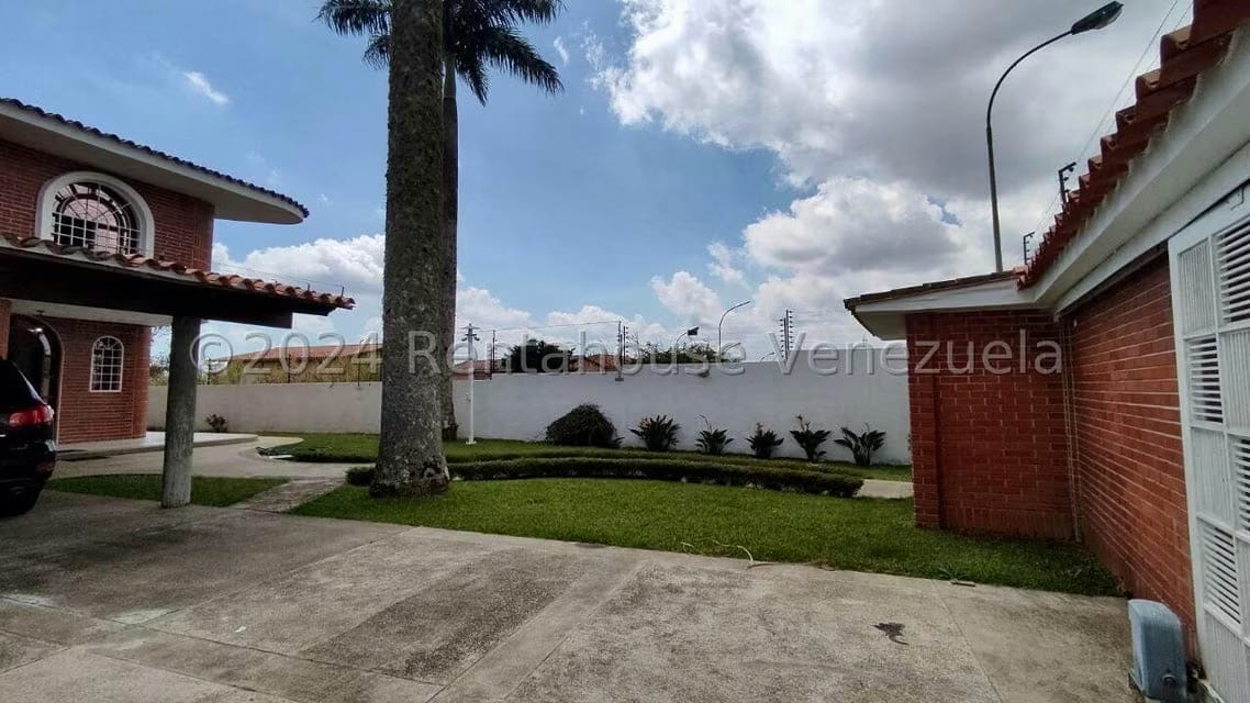 Casa (Duplex) en Venta en Parque el Retiro, Miranda - 7