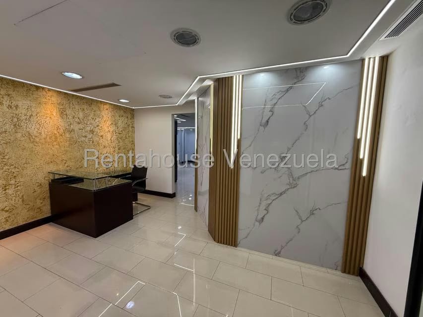 Comercial (Oficina) en Venta en La Viña, Carabobo - 5