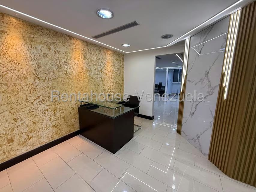 Comercial (Oficina) en Venta en La Viña, Carabobo - 6