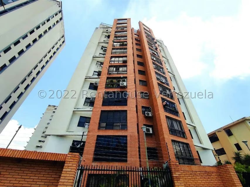 Apartamento (1 Nivel) en Venta en Base Aragua, Aragua - 2