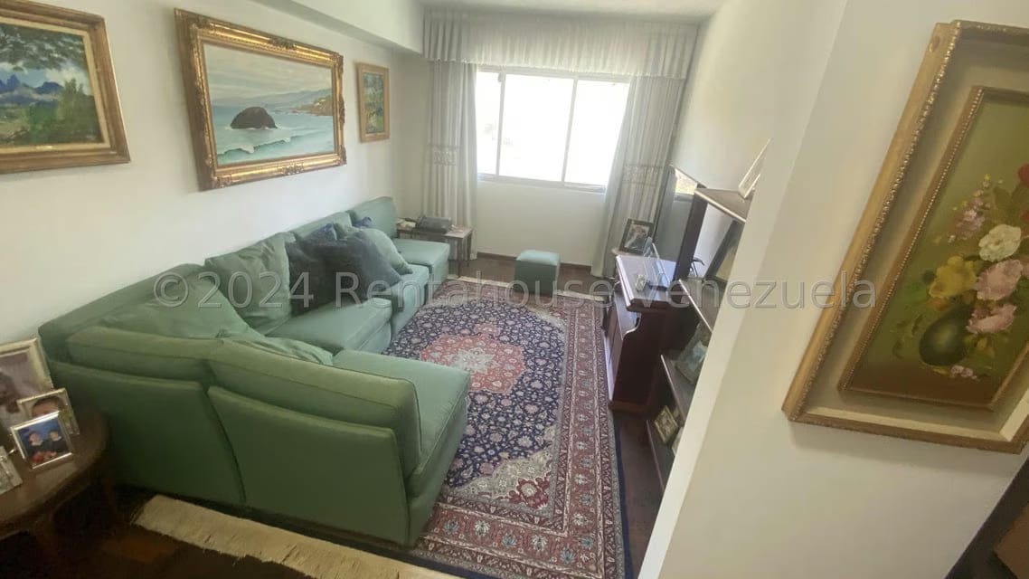 Apartamento (1 Nivel) en Alquiler en Colinas de Santa Monica, Distrito Metropolitano - 17