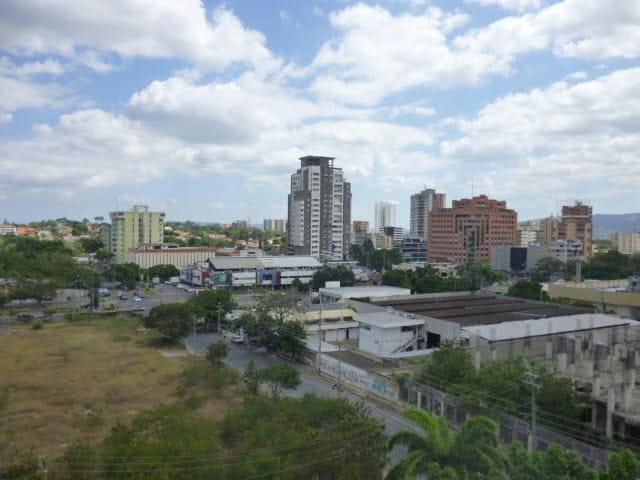 Apartamento (1 Nivel) en Venta en El Parque, Lara - 20