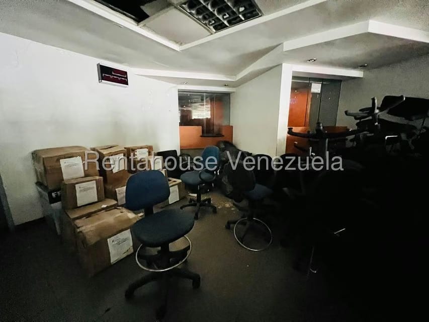 Comercial (Oficina) en Venta en Centro, Aragua - 20