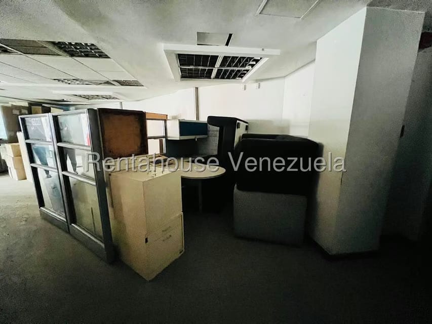 Comercial (Oficina) en Venta en Centro, Aragua - 21