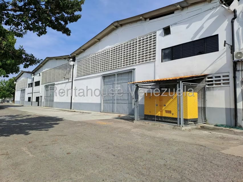 Comercial (Galpon - Deposito) en Venta en Zona Industrial Las Vegas, Aragua