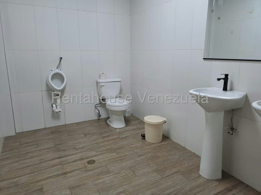 Comercial (Galpon - Deposito) en Venta en Zona Industrial Las Vegas, Aragua - 101
