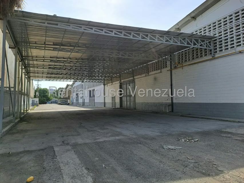 Comercial (Galpon - Deposito) en Venta en Zona Industrial Las Vegas, Aragua - 105