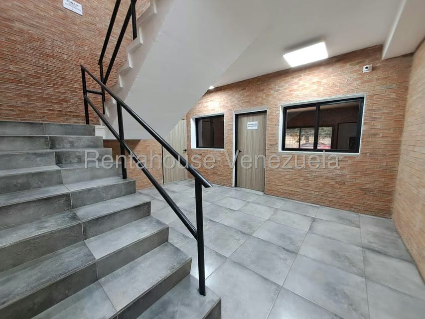 Comercial (Galpon - Deposito) en Venta en Zona Industrial Las Vegas, Aragua - 12