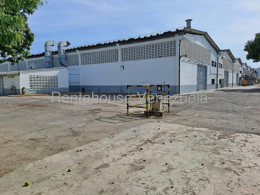 Comercial (Galpon - Deposito) en Venta en Zona Industrial Las Vegas, Aragua - 117
