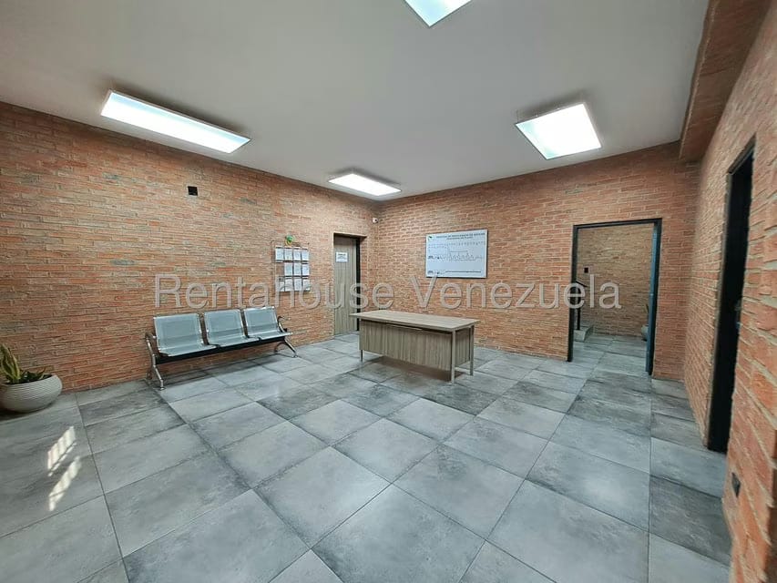 Comercial (Galpon - Deposito) en Venta en Zona Industrial Las Vegas, Aragua - 3