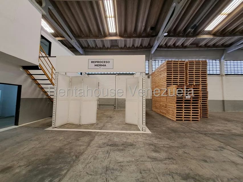 Comercial (Galpon - Deposito) en Venta en Zona Industrial Las Vegas, Aragua - 50