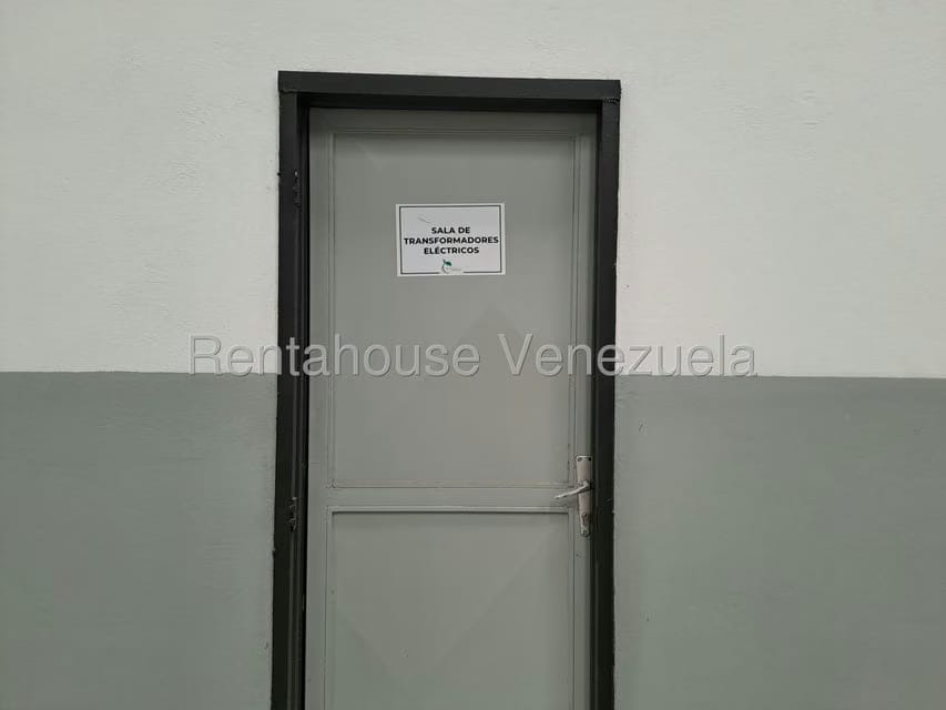 Comercial (Galpon - Deposito) en Venta en Zona Industrial Las Vegas, Aragua - 80