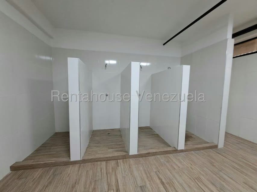 Comercial (Galpon - Deposito) en Venta en Zona Industrial Las Vegas, Aragua - 97