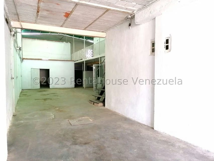 Comercial (Galpon - Deposito) en Venta en 23 de Enero, Aragua - 14