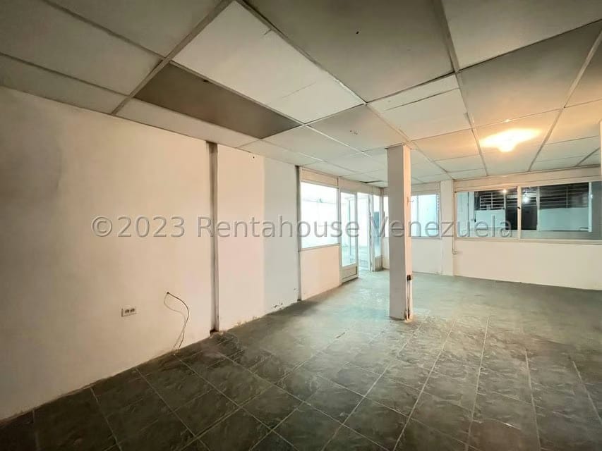 Comercial (Galpon - Deposito) en Venta en 23 de Enero, Aragua - 16