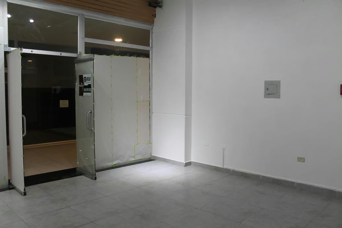 Local En Alquiler - C.C Rodeo Plaza - Mérida - Estado Mérida - 4