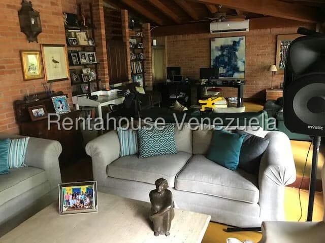 Casa (Colonial) en Venta en Los Chorros, Distrito Metropolitano - 3
