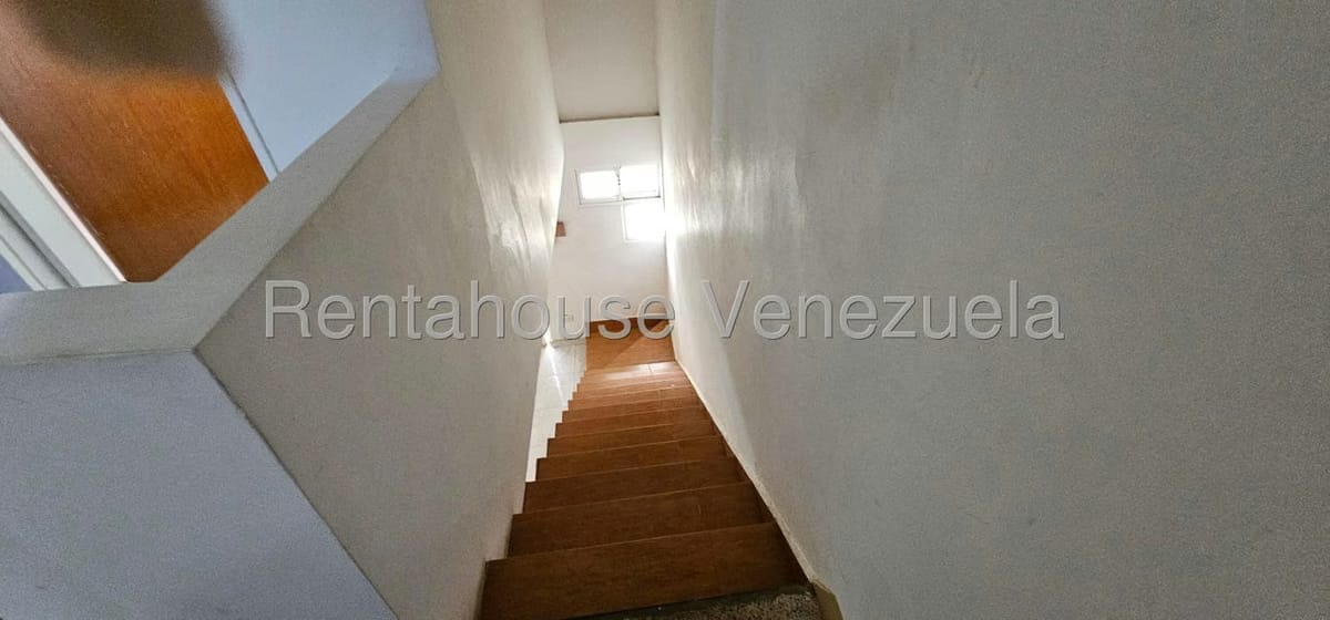 Townhouse (Duplex) en Venta en Maneiro, Nueva Esparta - 11