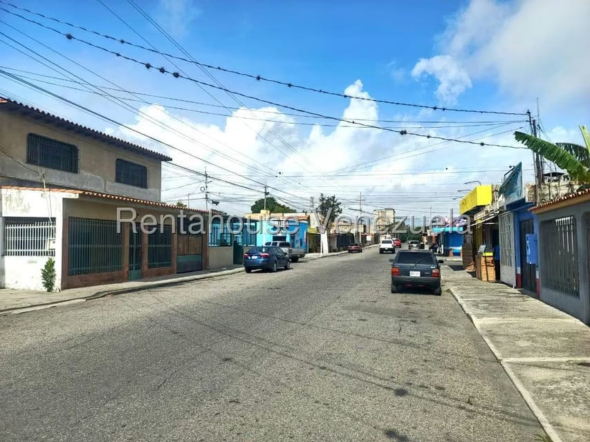 Comercial (Local Comercial) en Alquiler en Zona Oeste, Lara - 14