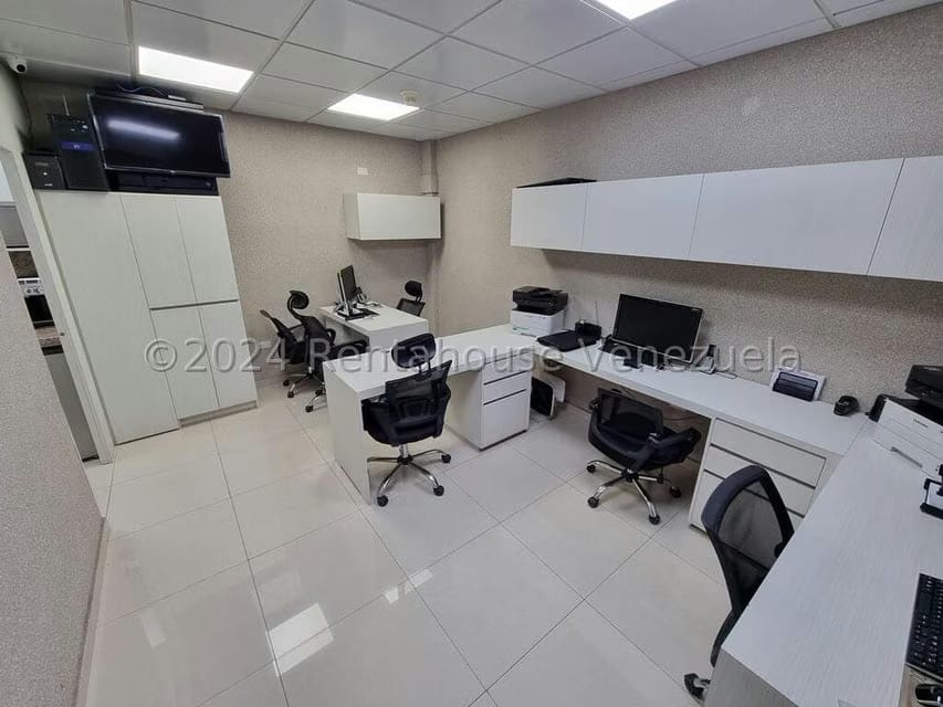 Comercial (Oficina) en Venta en Maiquetia, Vargas - 2