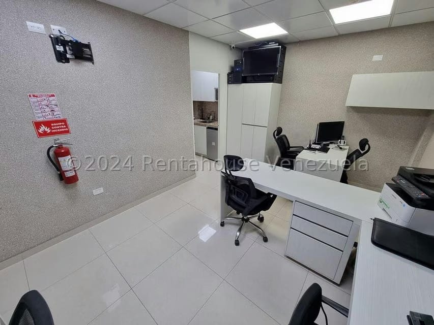 Comercial (Oficina) en Venta en Maiquetia, Vargas - 4