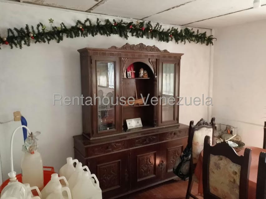 Casa (Contemporaneo) en Venta en Porlamar, Nueva Esparta - 4