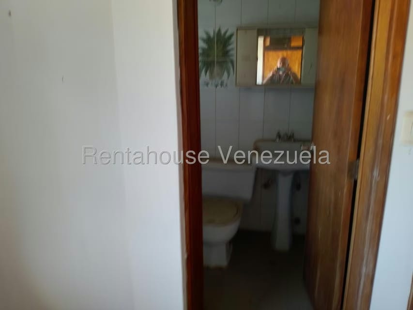 Casa (Contemporaneo) en Venta en Porlamar, Nueva Esparta - 31