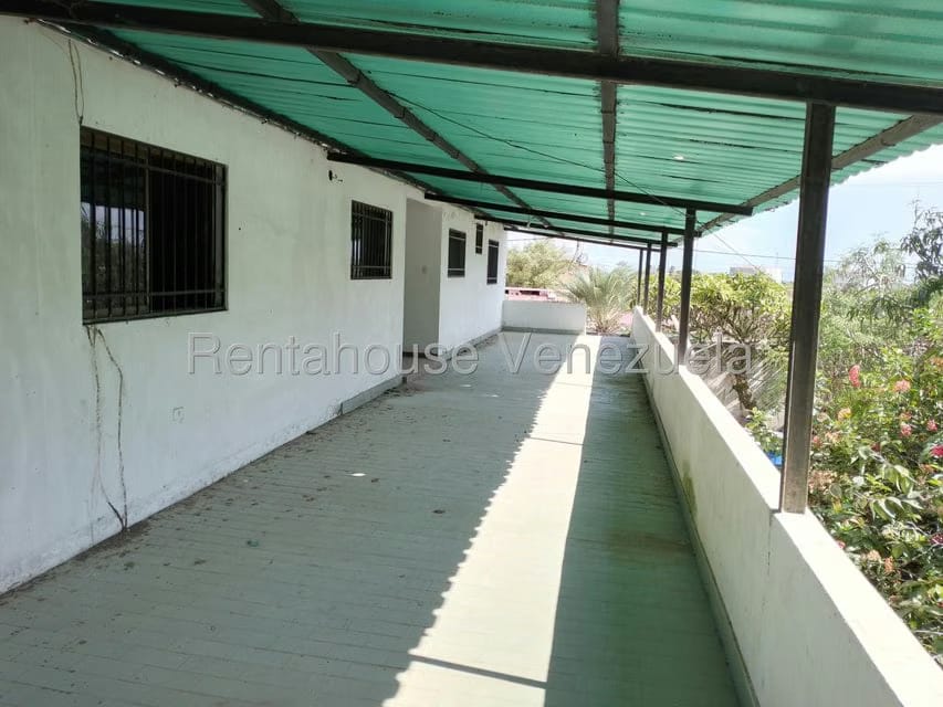 Casa (Contemporaneo) en Venta en Porlamar, Nueva Esparta - 37