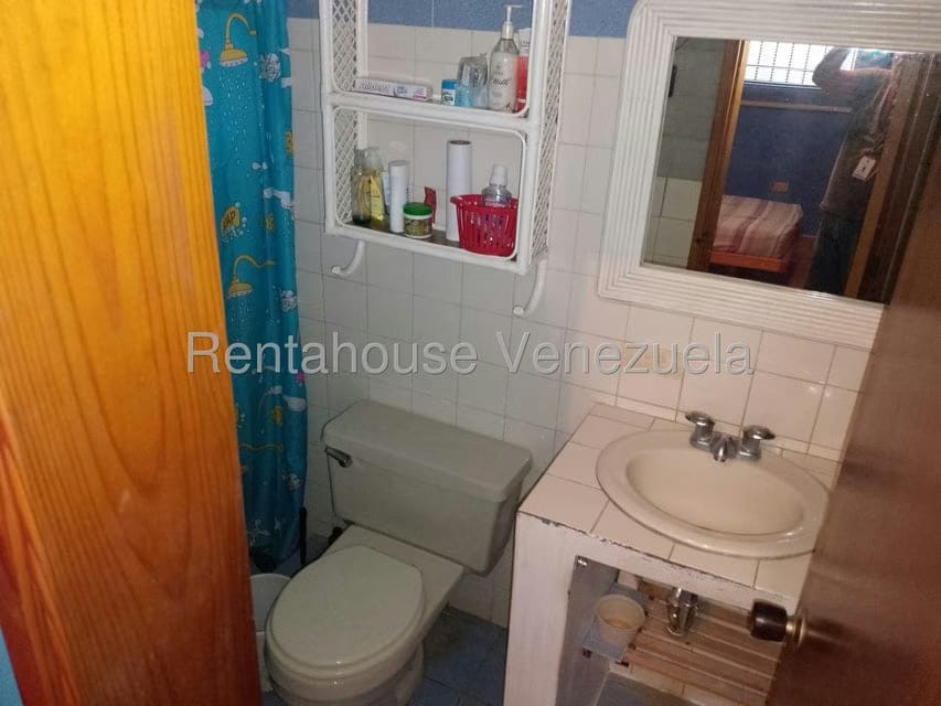 Casa (Contemporaneo) en Venta en Porlamar, Nueva Esparta - 43