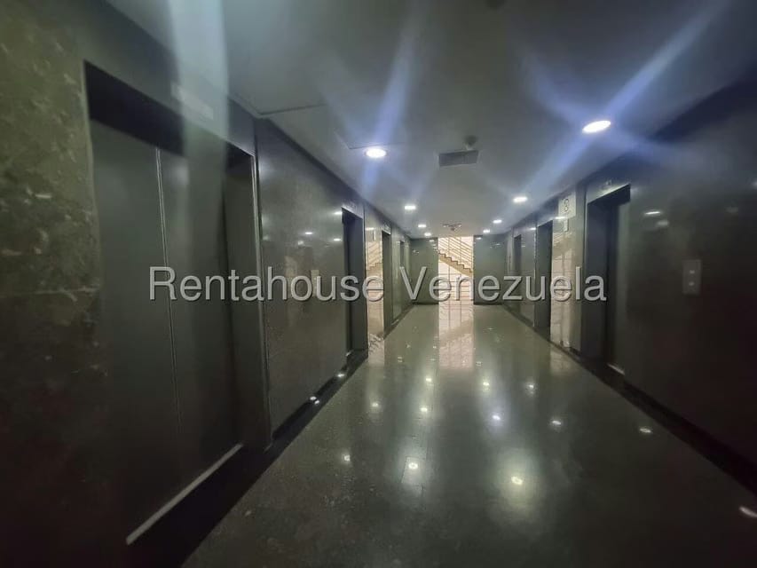 Comercial (Oficina) en Venta en Sabana Grande, Distrito Metropolitano - 2