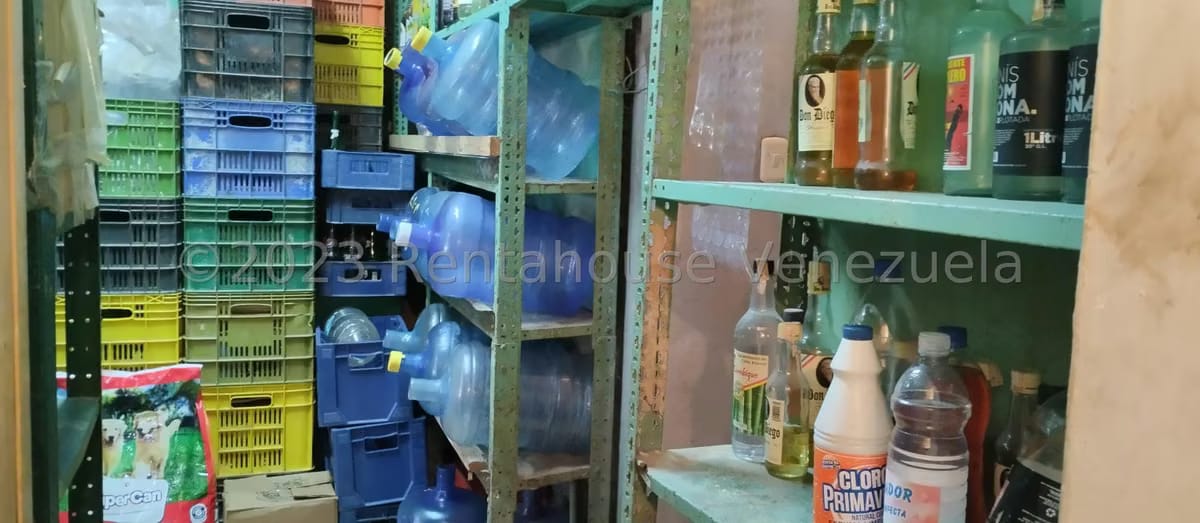 Comercial (Local Comercial) en Venta en El Junquito, Distrito Metropolitano - 10