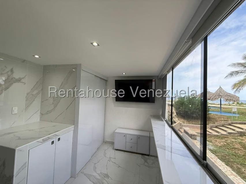 Apartamento (1 Nivel) en Alquiler en Tanaguarenas, Vargas - 6