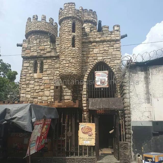 Comercial (Local Comercial) en Venta en Guatire, Miranda