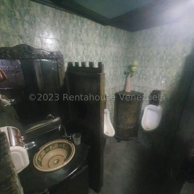 Comercial (Local Comercial) en Venta en Guatire, Miranda - 15