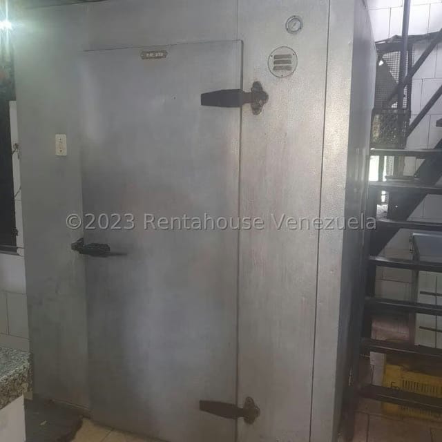 Comercial (Local Comercial) en Venta en Guatire, Miranda - 25
