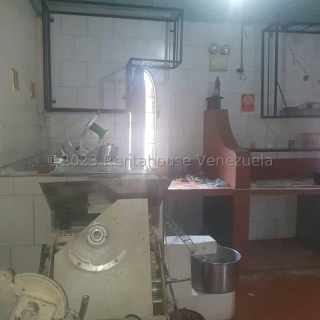 Comercial (Local Comercial) en Venta en Guatire, Miranda - 30