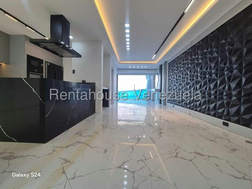 Casa (Multipes Niveles) en Venta en Los Guayabitos, Distrito Metropolitano - 13