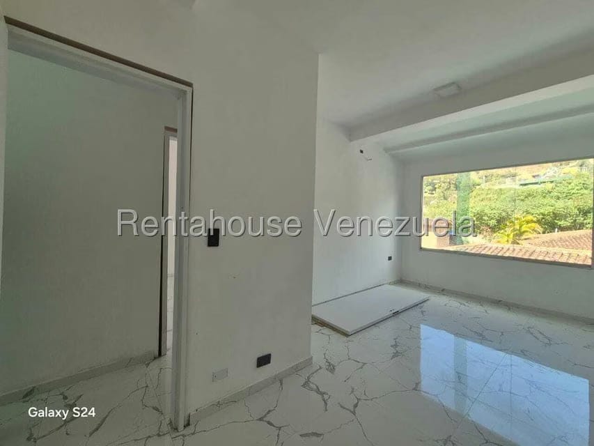 Casa (Multipes Niveles) en Venta en Los Guayabitos, Distrito Metropolitano - 30