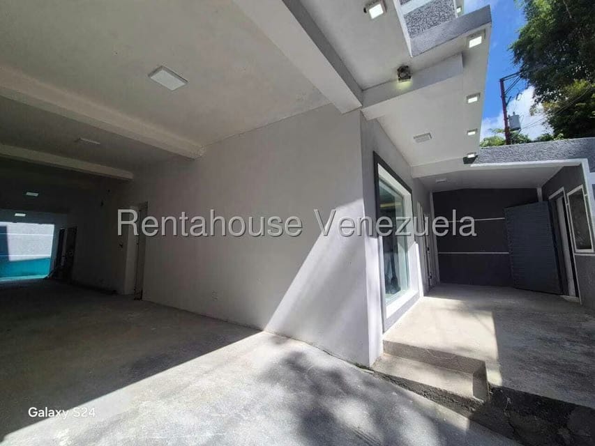 Casa (Multipes Niveles) en Venta en Los Guayabitos, Distrito Metropolitano - 4