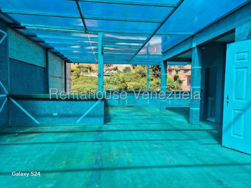 Casa (Multipes Niveles) en Venta en Los Guayabitos, Distrito Metropolitano - 34