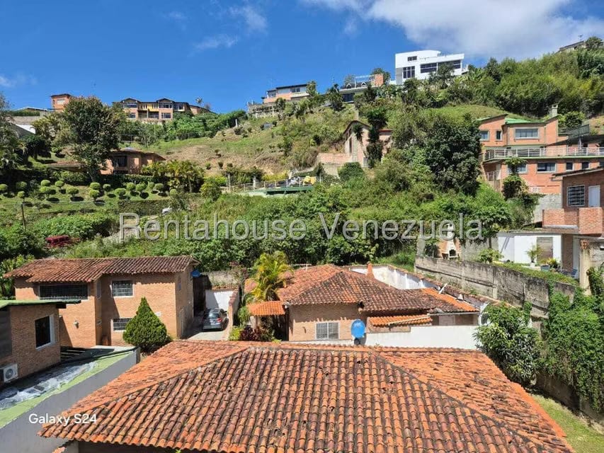 Casa (Multipes Niveles) en Venta en Los Guayabitos, Distrito Metropolitano - 37