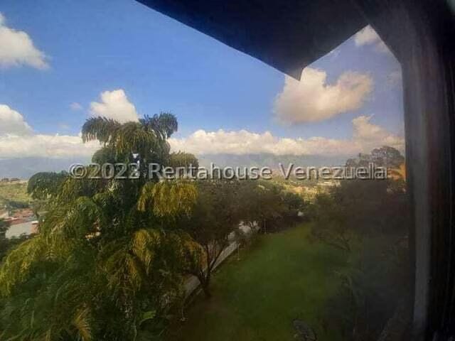 Apartamento (1 Nivel) en Venta en Los Naranjos del Cafetal, Distrito Metropolitano - 2