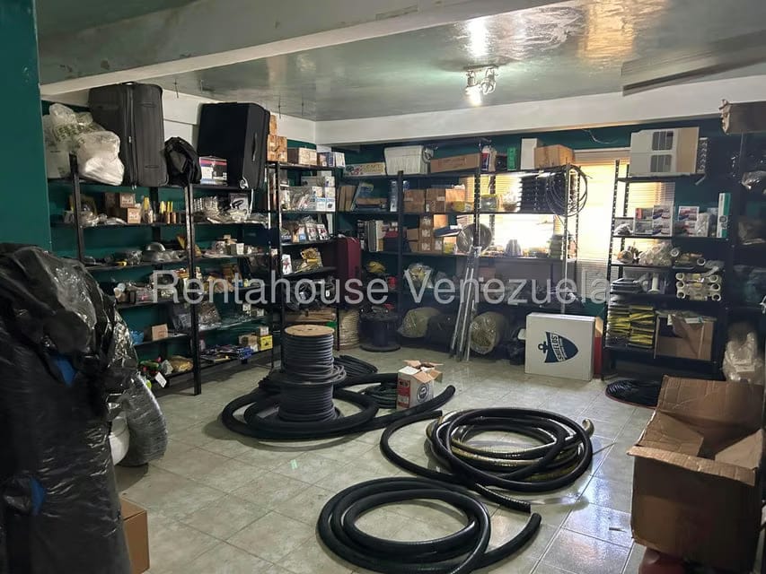 Comercial (Edificio) en Venta en Carenero, Miranda - 17