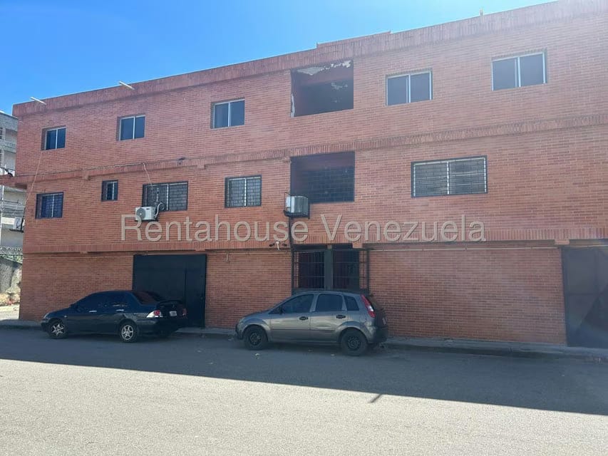 Comercial (Edificio) en Venta en Carenero, Miranda - 3