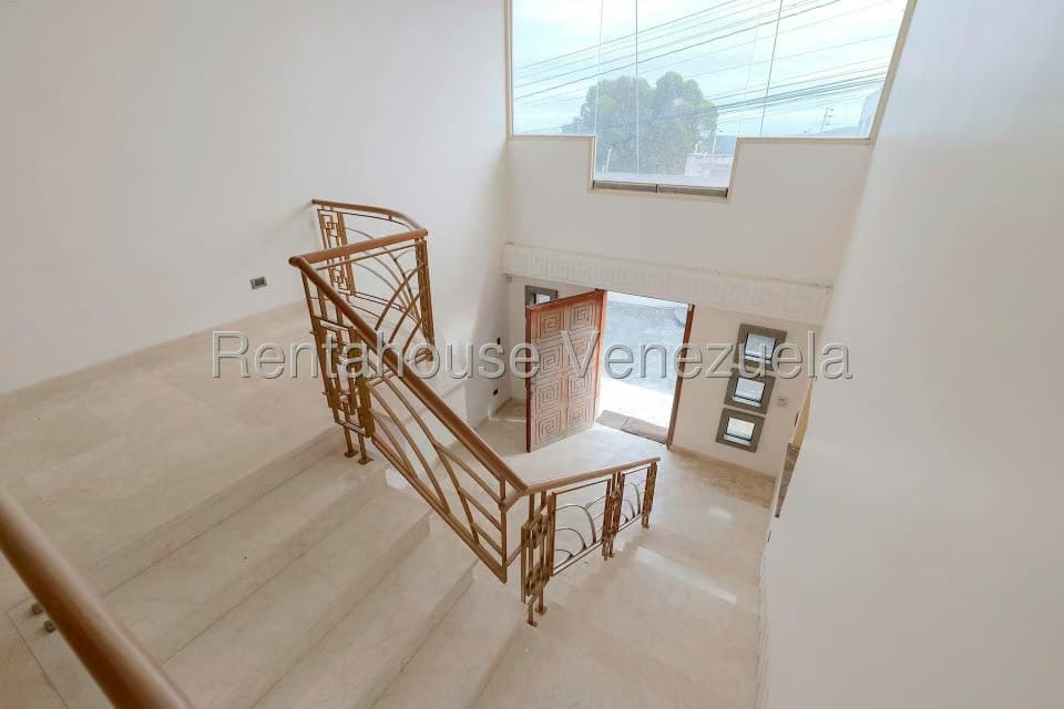 Casa (Multipes Niveles) en Venta en Las Marias, Distrito Metropolitano - 28